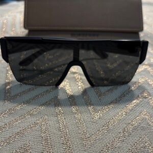 Burberry Black Oversized Sunglasses